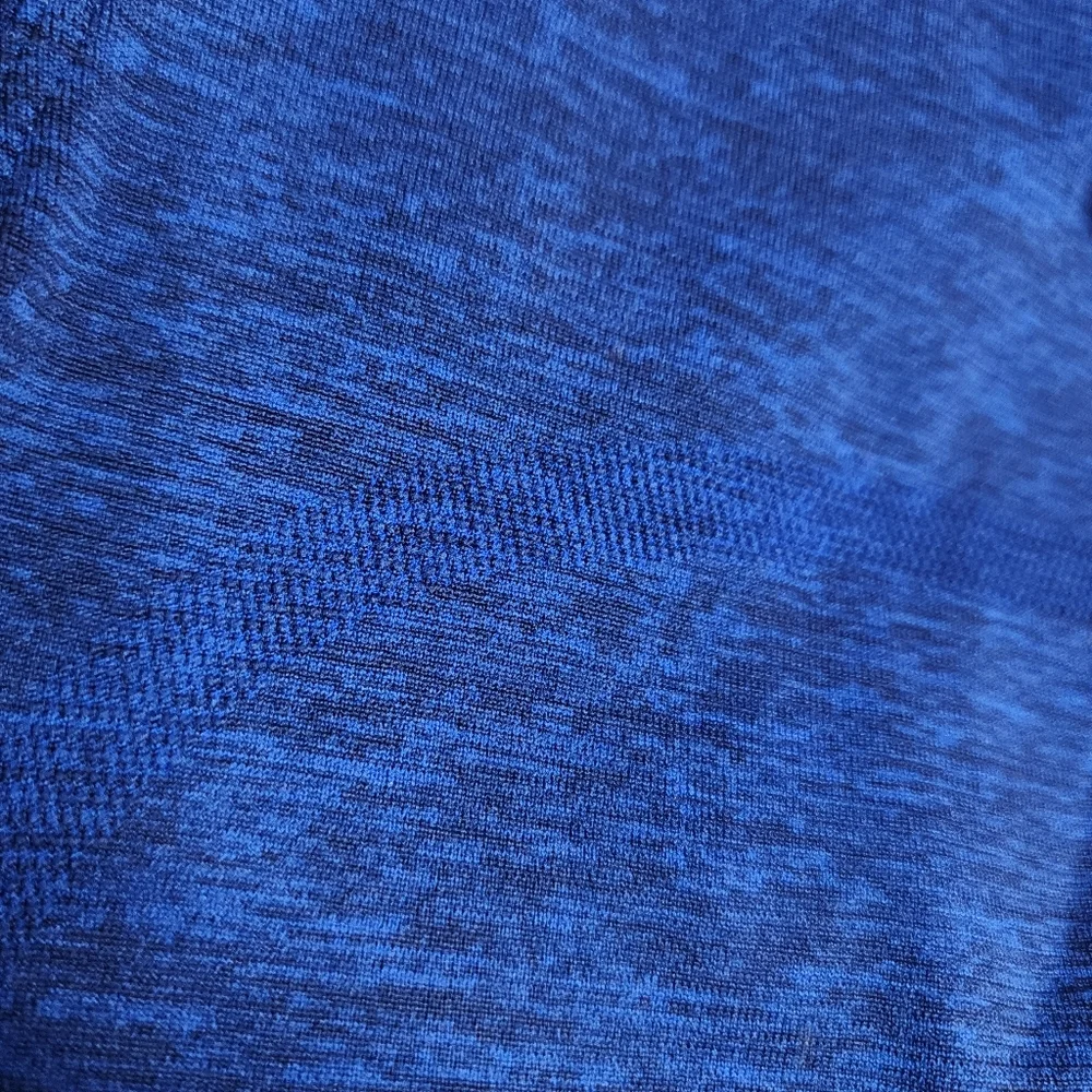 Lululemon Swiftly‎ Tech Racerback Blue Tank Size 8